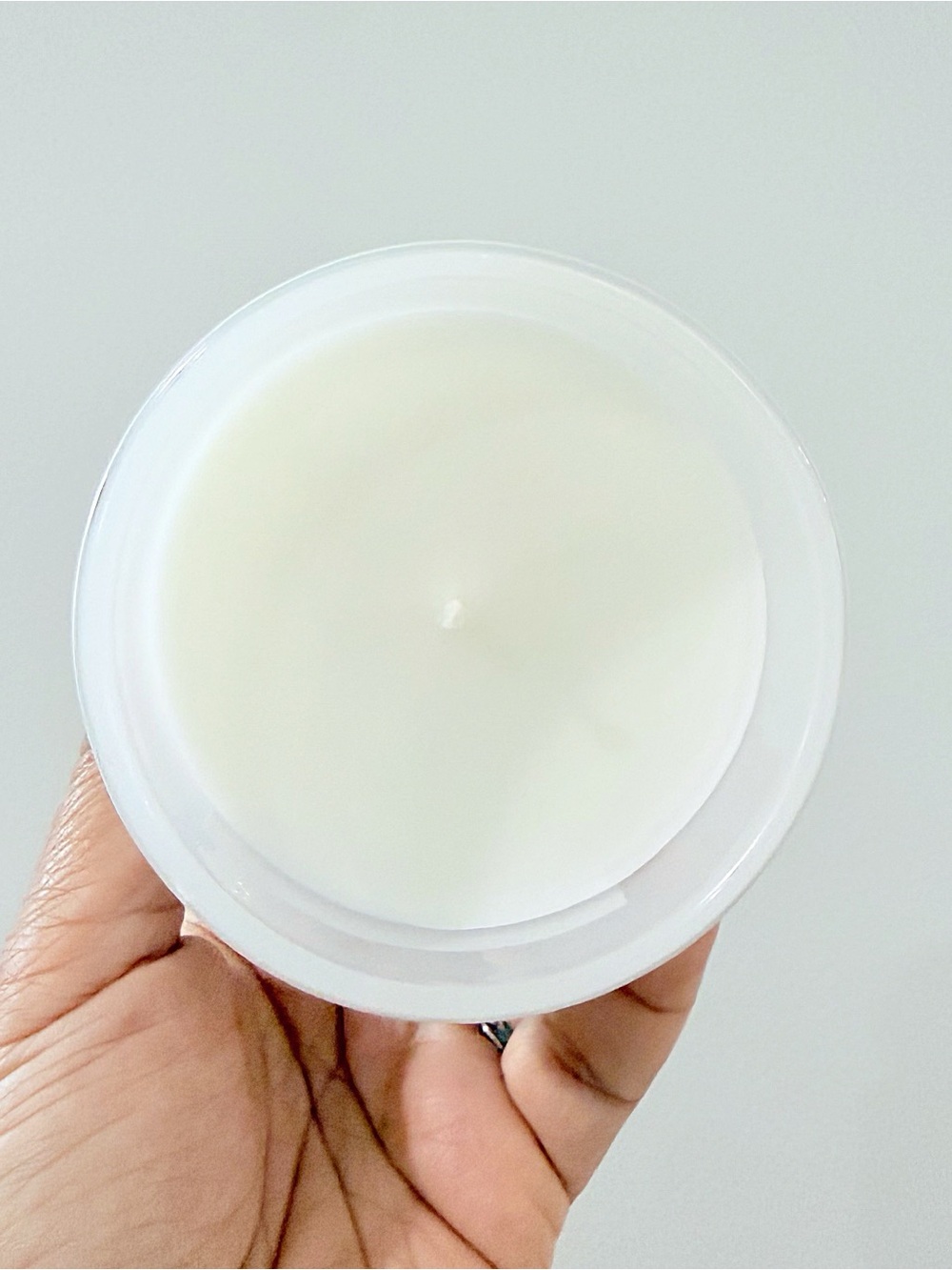 DW Home Cottage Vanilla & Pumpkin Luxury Scented Candle - White with Gold Accent - Picture 6 of 7